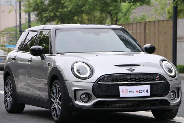 MINI CLUBMAN 2023 Mise à jour 2.0T COOPER S Connaisseur extérieur photo 3
