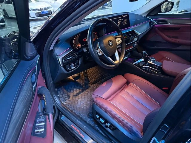 BMW 5 Series 2022 Restyling 530Li Premium Class Luxury Set exterior photo 3