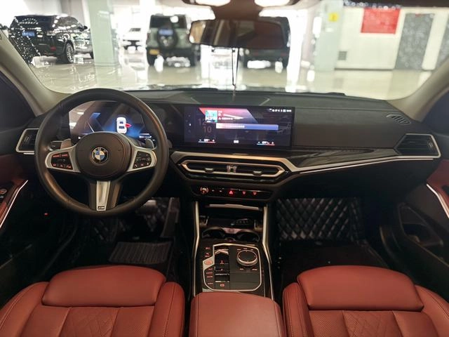 BMW 3 Series 2023 325Li M Sports suit exterior photo 8