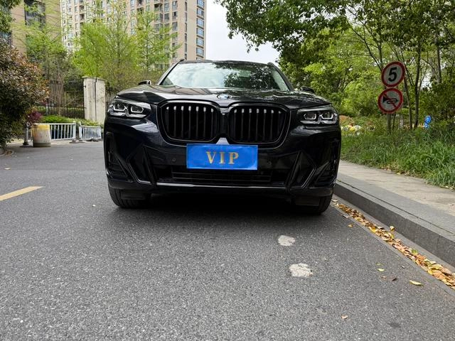 BMW X3 2022 xDrive30i Leading Type M Obsidian Night Suit exterior photo 3