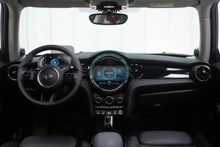 MINI 2023 2.0T COOPER S Special Edition интерьер фото 7