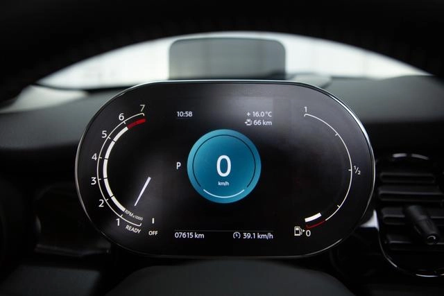 MINI 2023 2.0T COOPER S Special Edition интерьер фото 9