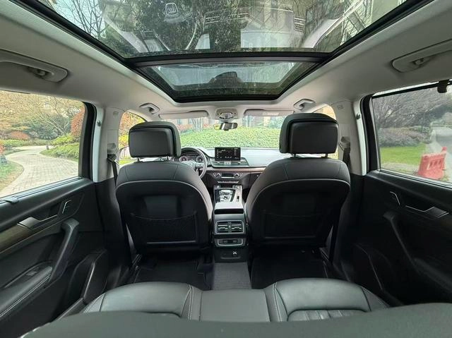 Audi Q5L 2024 40TFSI Deluxe Elegant interior photo 16