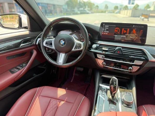 BMW 5 Series 2022 525Li M Sports suit exterior photo 7