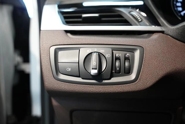 BMW X1 2023 sDrive25Li M Ensemble de sport extérieur photo 9