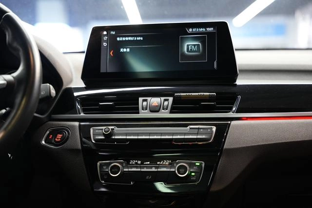 BMW X1 2023 sDrive25Li M Ensemble de sport intérieur photo 19