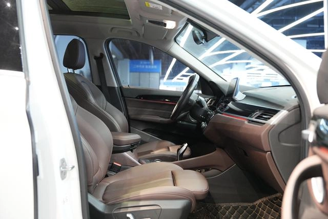 BMW X1 2023 sDrive25Li M Ensemble de sport intérieur photo 20