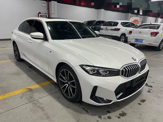 BMW 3 Series 2023 320Li M Conjunto deportivo exterior foto 3