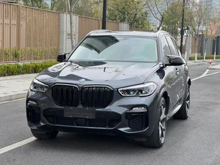 BMW X5 2021 Mise à jour xDrive40i Type de luxe M Ensemble de sport