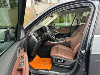 BMW X5 2021 Restyling xDrive40i Premium Class M Sports suit exterior photo 9