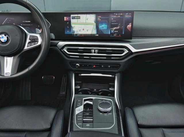 BMW 4 Series 2023 425i M Sports suit interior photo 11