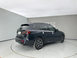 BMW X3 2022 Mise à jour xDrive25i M Ensemble de sport intérieur photo 9
