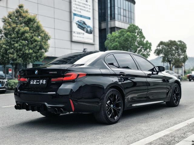 BMW 5 Series 2022 Restyling 530Li Premium Class M Sports suit exterior photo 4