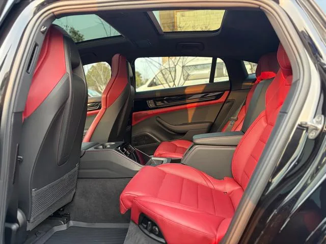 Porsche Panamera 2024 Panamera Édition Exallongée administrative 2.9T intérieur photo 11