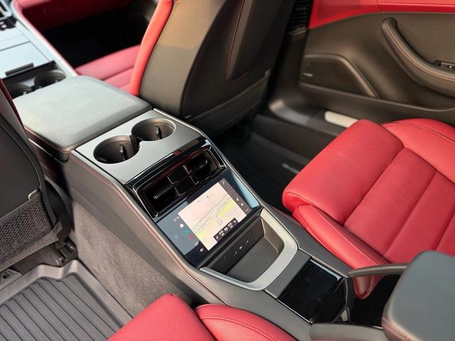 Porsche Panamera 2024 Panamera Édition Exallongée administrative 2.9T intérieur photo 12