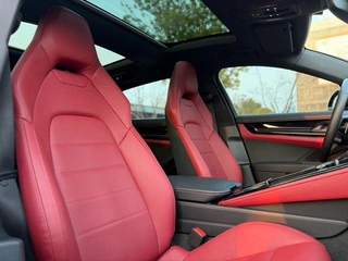 Porsche Panamera 2024 Panamera Édition Exallongée administrative 2.9T intérieur photo 15