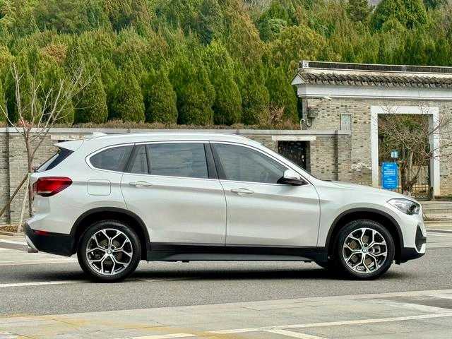 BMW X1 2022 sDrive25Li Leading Type exterior photo 4