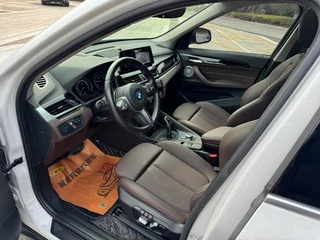 BMW X1 2022 sDrive25Li Leading Type interior photo 11