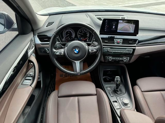 BMW X1 2022 sDrive25Li Leading Type interior photo 14