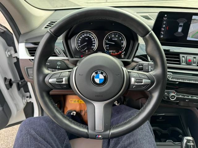BMW X1 2022 sDrive25Li Leading Type interior photo 15