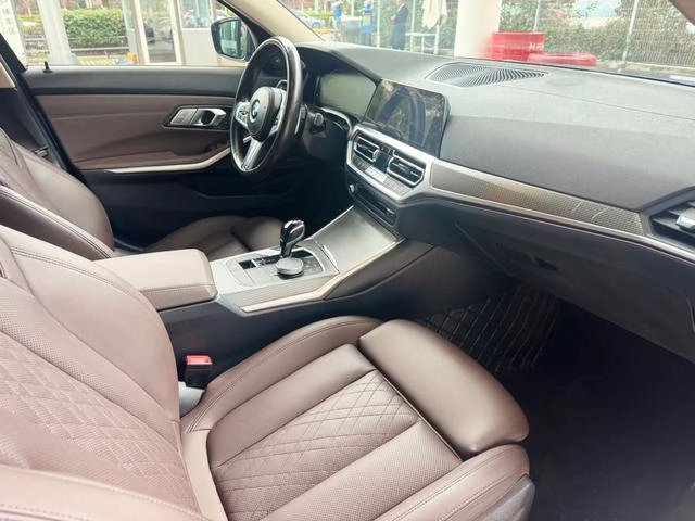 BMW 3 Series 2022 325i M Sports Night Suit interior photo 11