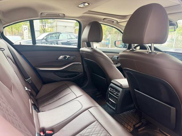 BMW 3 Series 2022 325i M Sports Night Suit interior photo 13