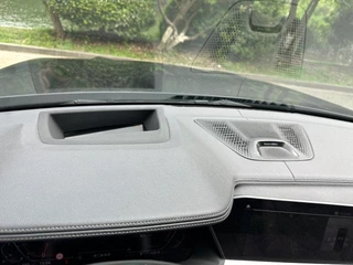 BMW X5 2022 xDrive 30Li Premium Class M Sports suit exterior photo 7