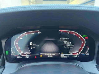 BMW 3 Series 2022 320Li M Спортивный костюм интерьер фото 13