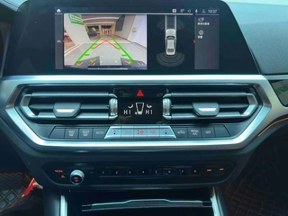 BMW 3 Series 2022 320Li M Спортивный костюм интерьер фото 15