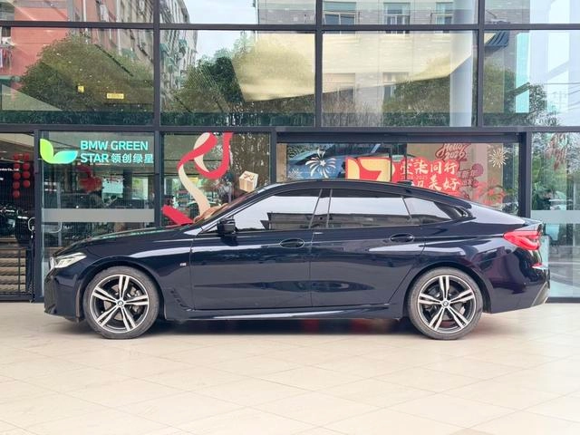 BMW 6 Series GT 2022 630i M Ensemble de sport extérieur photo 2