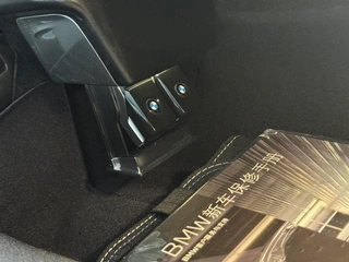 BMW 6 Series GT 2022 630i M Ensemble de sport intérieur photo 20