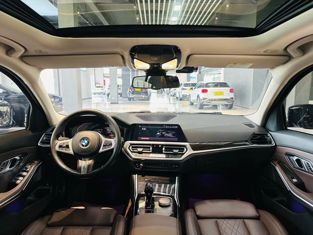 BMW 3 Series 2022 Reforma 325Li M Conjunto deportivo exterior foto 6