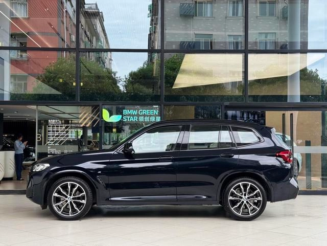 BMW X3 2023 xDrive30i Leader M Ensemble de nuit Yao extérieur photo 3