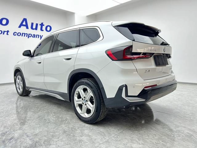 BMW X1 2023 sDrive20Li X Ensemble de conception intérieur photo 18