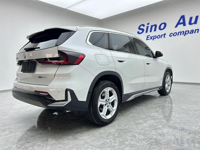 BMW X1 2023 sDrive20Li X Ensemble de conception intérieur photo 20