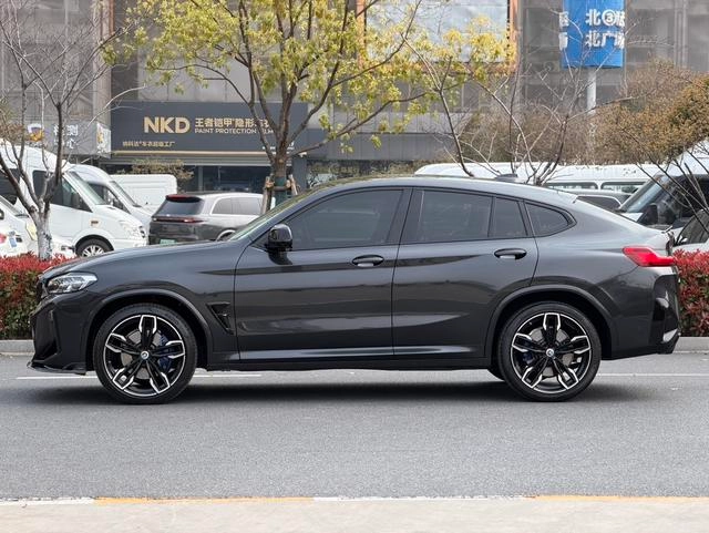 BMW X4 2022 M40i extérieur photo 3
