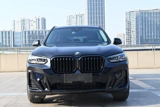 BMW X3 2023 xDrive30i Лидирующий M Ночной костюм экстерьер фото 2