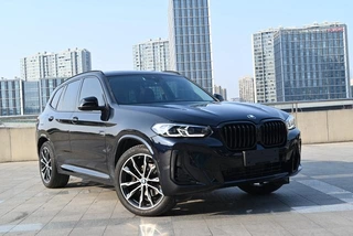 BMW X3 2023 xDrive30i Лидирующий M Ночной костюм экстерьер фото 3