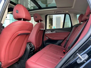 BMW X3 2023 xDrive30i Лидирующий M Ночной костюм экстерьер фото 5