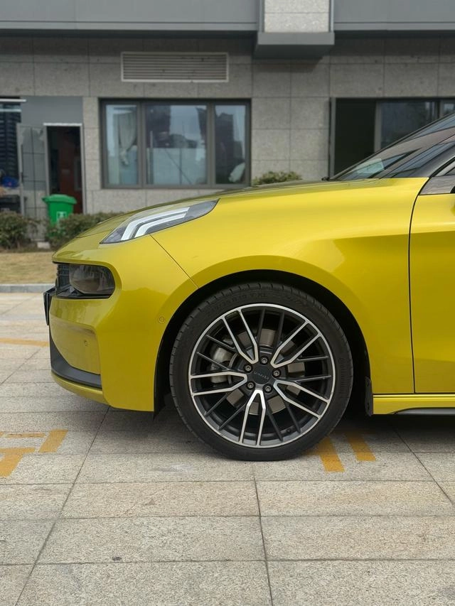 LYNK & CO 03 2022 03 2.0TD Versión de conducción automática exterior foto 6