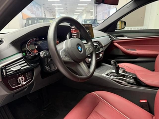 BMW 5 Series 2023 530Li Leader M Ensemble de sport extérieur photo 10