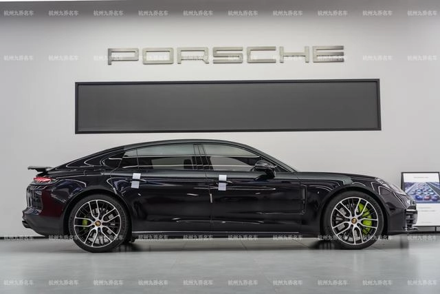 Porsche Panamera 2023 Panamera 4 Executive extension 2.9T exterior photo 8