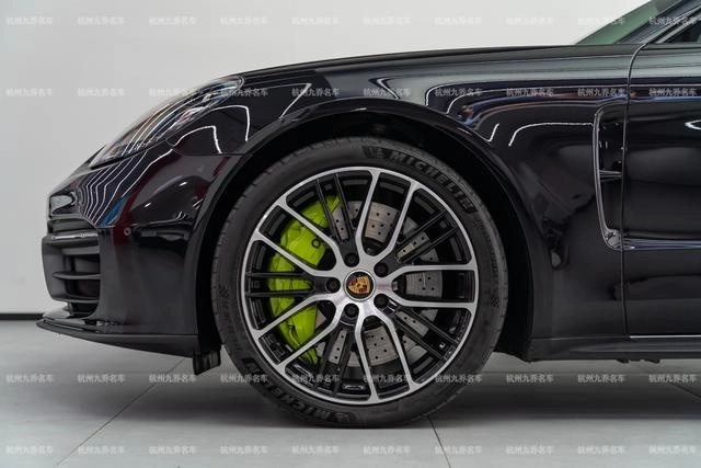 Porsche Panamera 2023 Panamera 4 Executive extension 2.9T exterior photo 9