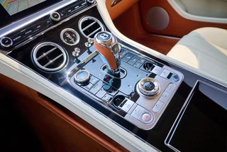 Bentley Continental 2024 4.0T GT V8 интерьер фото 17