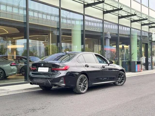 BMW 3 Series 2023 325Li M Спортивный ночной костюм экстерьер фото 2