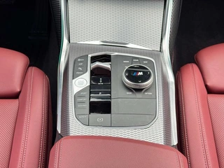BMW 3 Series 2023 325Li M Спортивный ночной костюм интерьер фото 11