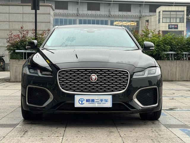Jaguar XFL 2024 2.0T P250 Наслаждайтесь роскошным изданием с двумя приводами экстерьер фото 2