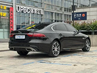 Jaguar XFL 2024 2.0T P250 Наслаждайтесь роскошным изданием с двумя приводами экстерьер фото 3