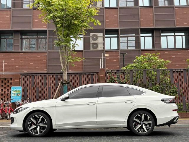 Volkswagen Lamando 2024 Lamando L 280TSI DSG Cool Spicy Edition exterior photo 5