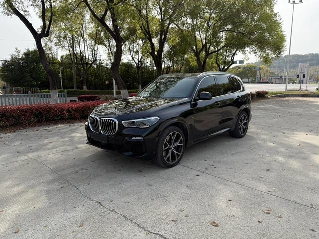 BMW X5 2022 Reforma xDrive 40Li M Conjunto deportivo exterior foto 2